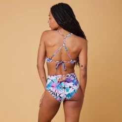 BAS DE MAILLOT DE BAIN DE SURF FEMME TAILLE HAUTE ROMI JIMA BLACK -Board Zone Soldes bas de maillot de bain de surf femme taille haute romi jima black 7