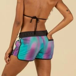 Boardshort Surf Femme TINI BLUR Avec Ceinture élastiquée Et Cordon De Serrage 8 Boardshort Surf Femme TINI BLUR Avec Ceinture élastiquée Et Cordon De Serrage -Board Zone Soldes boardshort surf femme tini blur avec ceinture elastiquee et cordon de serrage 2