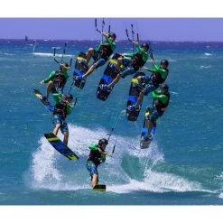 Casque De Protection Unisexe Kitesurf Et Sport Nautiques OCEAN DELPHN Noir -Board Zone Soldes casque de protection unisexe kitesurf et sport nautiques ocean delphn noir 3