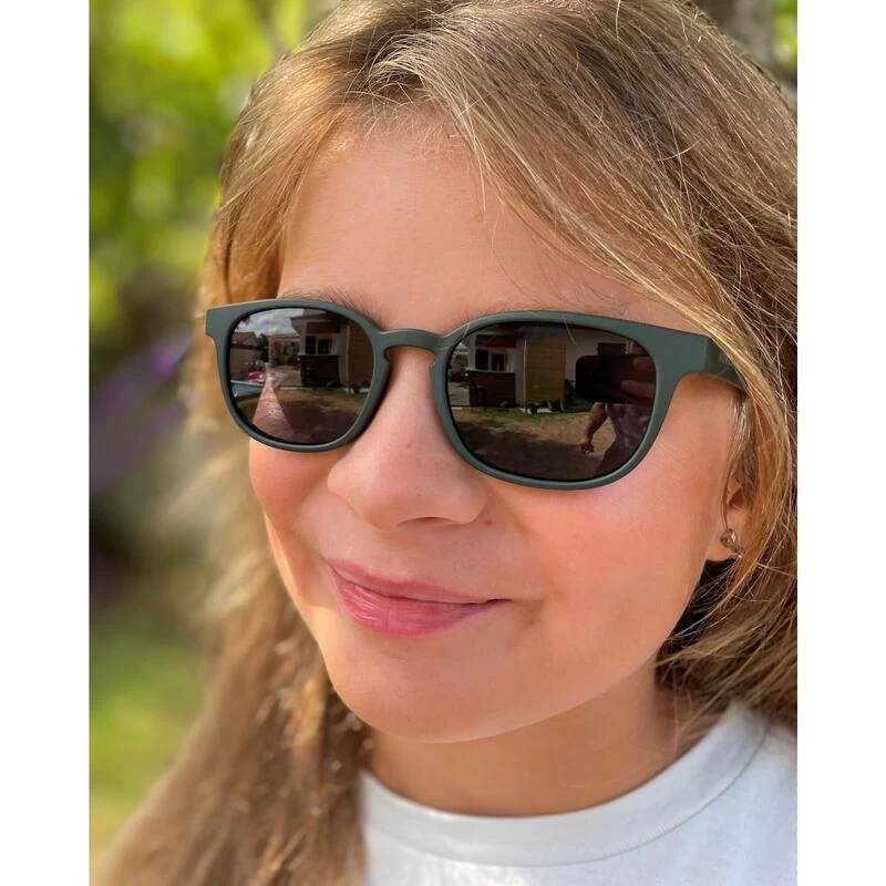 Lunettes De Soleil Enfant KHALI Vert, Polarisés GRIS - Cat.3 - MUNDAKA 4 Lunettes De Soleil Enfant KHALI Vert, Polarisés GRIS - Cat.3 - MUNDAKA – Image 4