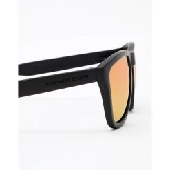 HAWKERS Lunettes De Soleil Pour Homme Et Femme ONE CARBON Black Daylight -Board Zone Soldes lunettes de soleil pour homme et femme one carbon black daylight 3