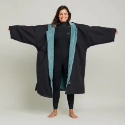 Poncho Surf Adulte - 950 Noir 12 Poncho Surf Adulte - 950 Noir -Board Zone Soldes poncho surf adulte 950 noir 2