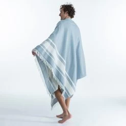 Serviette De Plage Poncho 190 X 190 Cm - Gris Bleu 15 Serviette De Plage Poncho 190 X 190 Cm - Gris Bleu -Board Zone Soldes serviette de plage poncho 190 x 190 cm gris bleu 5
