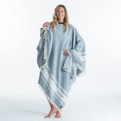 Serviette De Plage Poncho 190 X 190 Cm - Gris Bleu 16 Serviette De Plage Poncho 190 X 190 Cm - Gris Bleu -Board Zone Soldes serviette de plage poncho 190 x 190 cm gris bleu 6